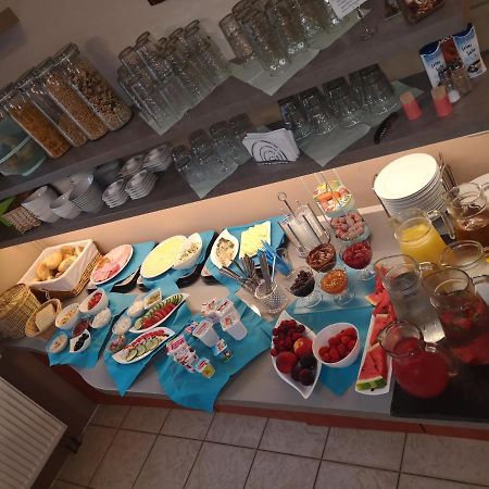 Pension Elmenhorst Elmenhorst/Lichtenhagen Εξωτερικό φωτογραφία