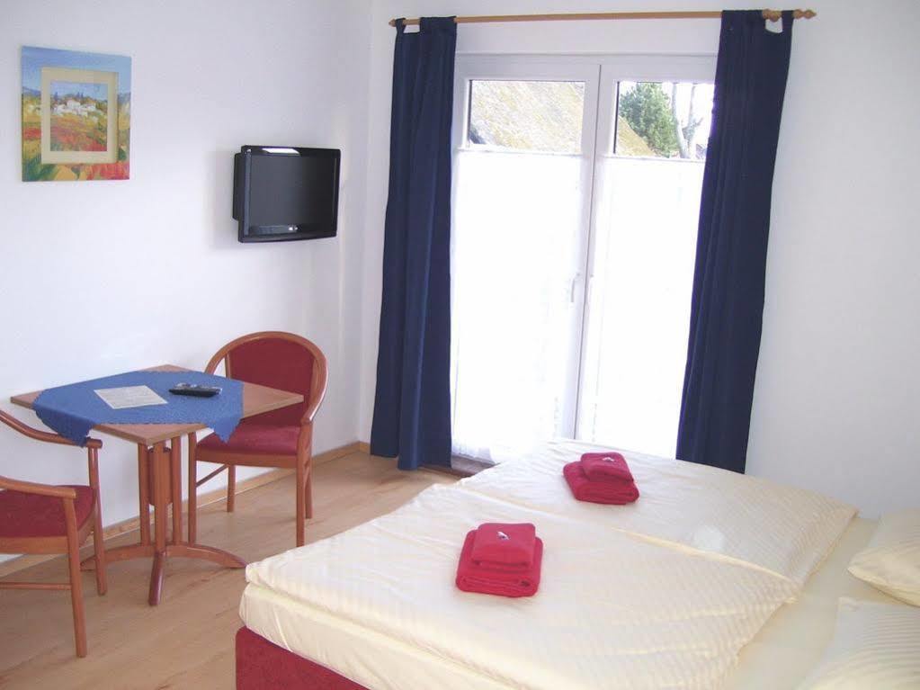 Pension Elmenhorst Elmenhorst/Lichtenhagen Εξωτερικό φωτογραφία