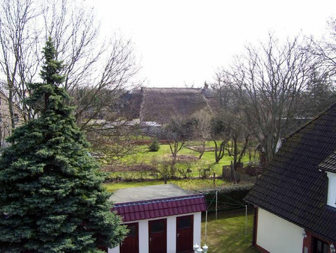 Pension Elmenhorst Elmenhorst/Lichtenhagen Εξωτερικό φωτογραφία
